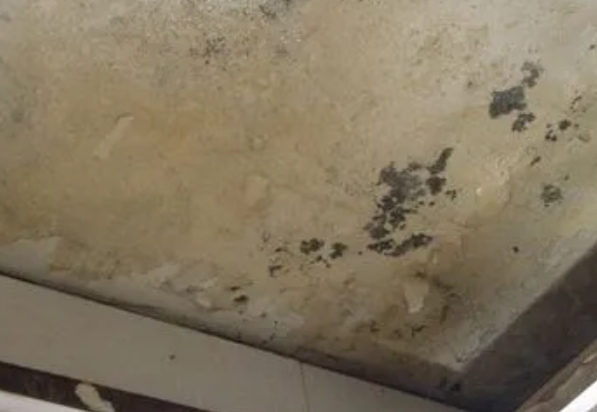 思明阳台漏水维修公司分享下思明卫生间渗水维修需要注意哪些问题。